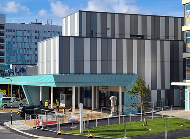 Aintree Hospital AE.jpg